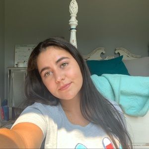 Meet your Posher, Natasha